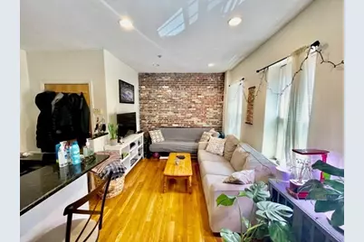 17 Thacher #3, Boston, MA 02113 - Photo 3