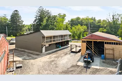 2452 Gar Highway C #C, Swansea, MA 02777 - Photo 7