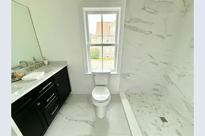 97 Sumner St, Quincy, MA 02169 - Photo 9