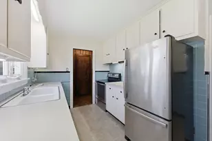 7 Highland Ave, South Hadley, MA 01075 - Photo 15