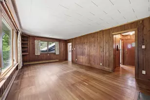 7 Highland Ave, South Hadley, MA 01075 - Photo 11