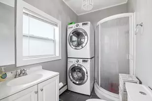 478 E Main St, Avon, MA 02322 - Photo 17