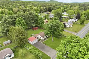 201 Batchelor St, Granby, MA 01033 - Photo 23