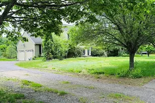 4 Canoe River Rd, Easton, MA 02334 - Photo 3