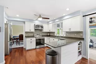 19 Debbie Ln, Milford, MA 01757 - Photo 5