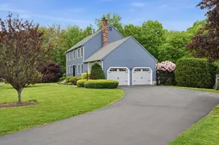 19 Debbie Ln, Milford, MA 01757 - Photo 31