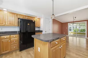 50 Highland St, Taunton, MA 02780 - Photo 7