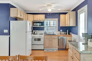 16 Manomet Ave, Hull, MA 02045 - Photo 7