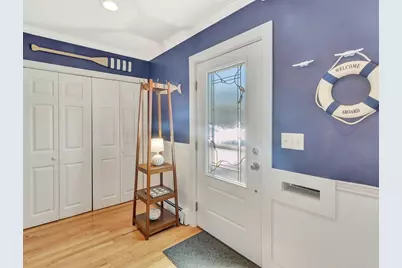 16 Manomet Ave #Summer, Hull, MA 02045 - Photo 5