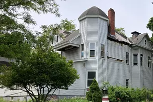 223 Elm, Holyoke, MA 01040 - Photo 11