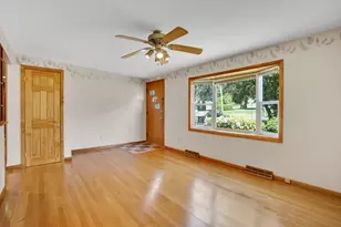 152 Kendall St, Ludlow, MA 01056 - Photo 5