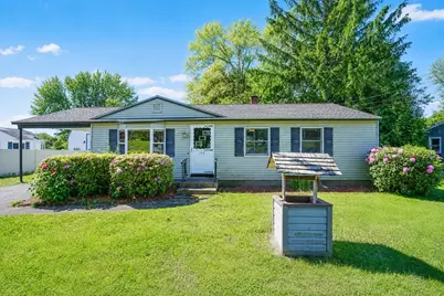 152 Kendall St, Ludlow, MA 01056 - Photo 1