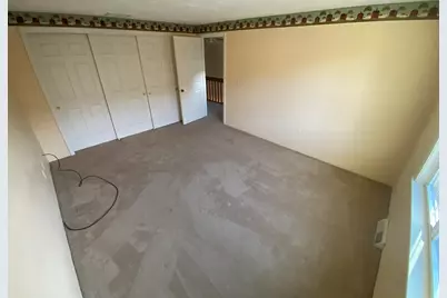 501 Ridgefield Cir #B, Clinton, MA 01510 - Photo 13