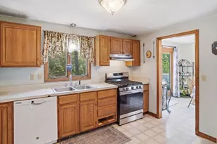 3 Birchmont St, Tyngsborough, MA 01879 - Photo 15