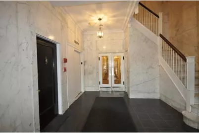 70 The Fenway #B2, Boston, MA 02215 - Photo 5