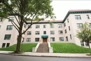 176 Winthrop Rd, Brookline, MA 02445 - Photo 9