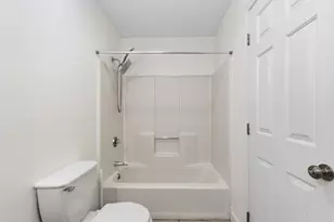 96 Old Colony Ave, Taunton, MA 02718 - Photo 9
