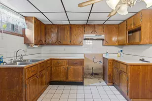 53 Rogers St, New Bedford, MA 02740 - Photo 21