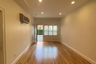 34 N Bennet St, Boston, MA 02113 - Photo 1