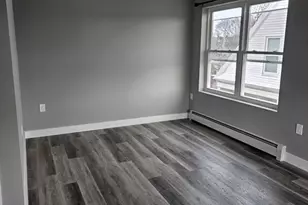 32 Irving St, Everett, MA 02149 - Photo 11