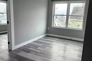 32 Irving St, Everett, MA 02149 - Photo 5