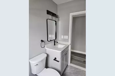 32 Irving St #2F, Everett, MA 02149 - Photo 17