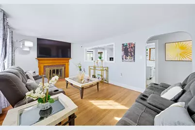 20 Oakhill Dr, Methuen, MA 01844 - Photo 5