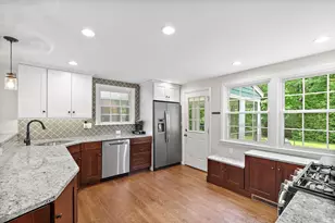 113 Andrew Ln, Hanson, MA 02341 - Photo 5