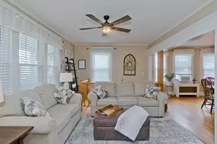 24-26 Gilman, Holyoke, MA 01040 - Photo 11