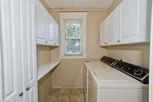 24-26 Gilman, Holyoke, MA 01040 - Photo 31