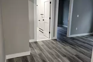 32 Irving St, Everett, MA 02149 - Photo 11
