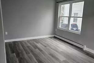 32 Irving St, Everett, MA 02149 - Photo 3