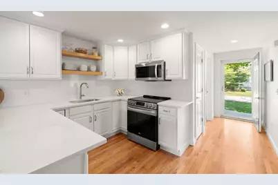 10 Bluestone Terrace, Sandwich, MA 02537 - Photo 9