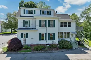 23 Chester St, Amesbury, MA 01913 - Photo 1