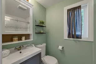 23 Chester St, Amesbury, MA 01913 - Photo 19