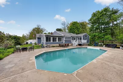 375 Pearl St, Brockton, MA 02301 - Photo 35