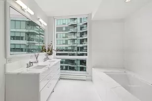 22 Liberty Dr, Boston, MA 02110 - Photo 19