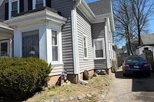 54 Clinton St, Brockton, MA 02302 - Photo 3