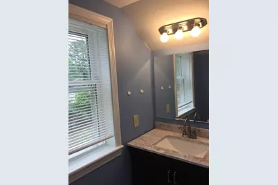 75 Chapel St #B, Shirley, MA 01464 - Photo 5