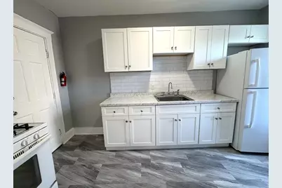 15 Huss Ct #304, Lynn, MA 01905 - Photo 1