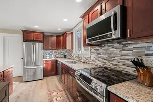 107 Winthrop St, Winthrop, MA 02152 - Photo 5