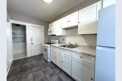 15 Huss Ct #101, Lynn, MA 01905 - Photo 1