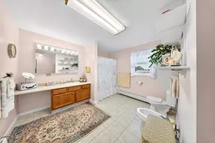 56 Schofield St, New Bedford, MA 02740 - Photo 29