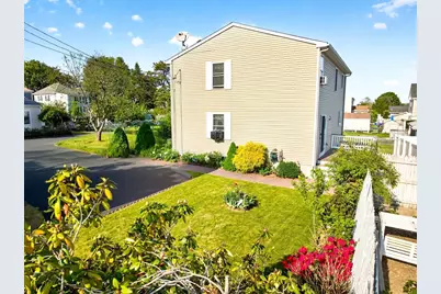 56 Schofield St, New Bedford, MA 02740 - Photo 7