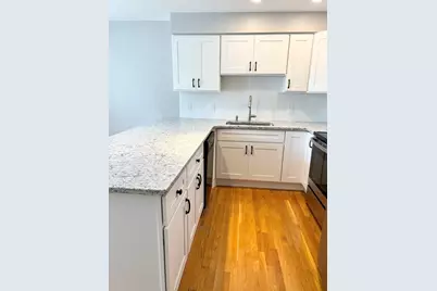 3 Essex Street #10, Boston, MA 02129 - Photo 9