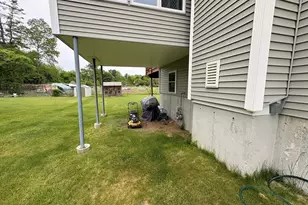 88 Boulevard St, Lowell, MA 01854 - Photo 9