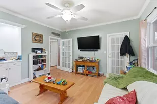 21 Salisbury St, New Bedford, MA 02744 - Photo 5