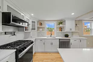 162 High St, Danvers, MA 01923 - Photo 5