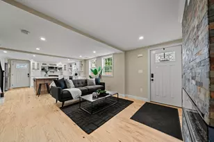 162 High St, Danvers, MA 01923 - Photo 3