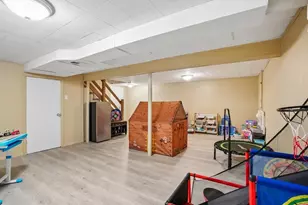 35 Westgate Rd, Framingham, MA 01701 - Photo 29